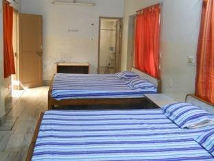 Bharti Guest House มถุรา ภายนอก รูปภาพ