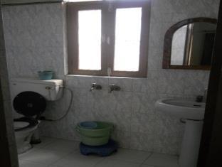 Bharti Guest House มถุรา ภายนอก รูปภาพ